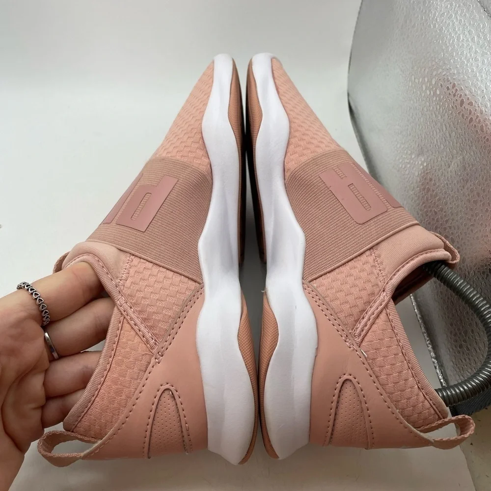 Puma Dare womens pink sneakers size 6